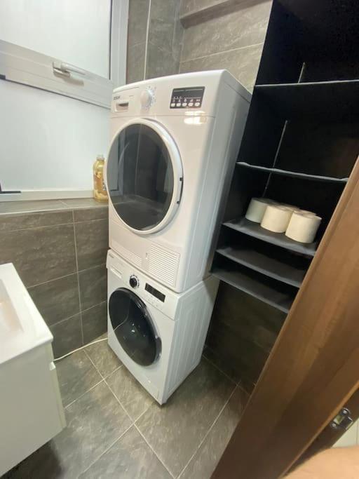 Lovely 1-bedroom Fully Equipped Unit
